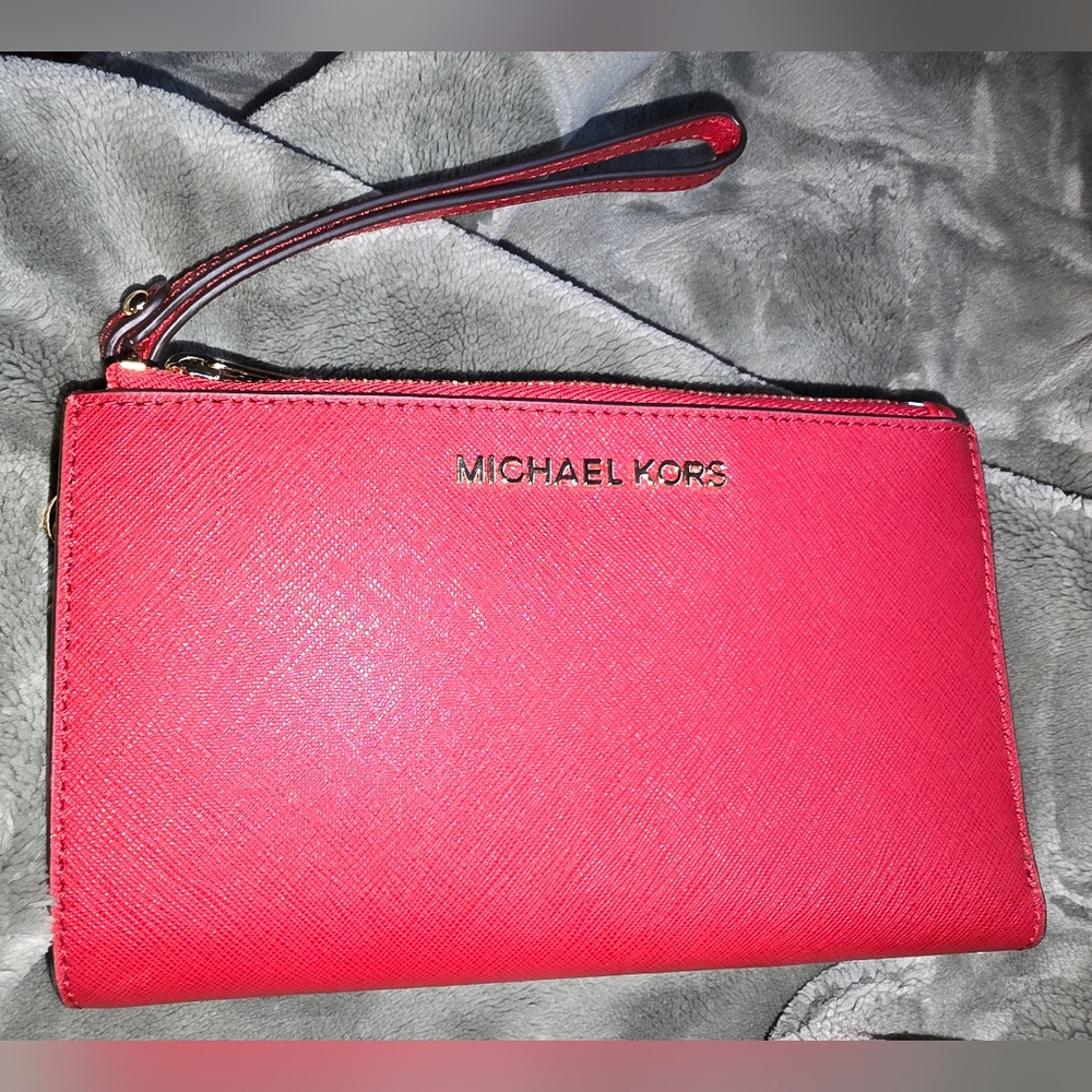 Michael Kors Jet Set Travel Large Red Double Zip Wristlet